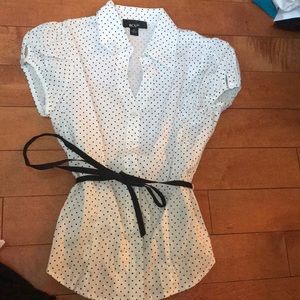 White polka dot blouse *kid